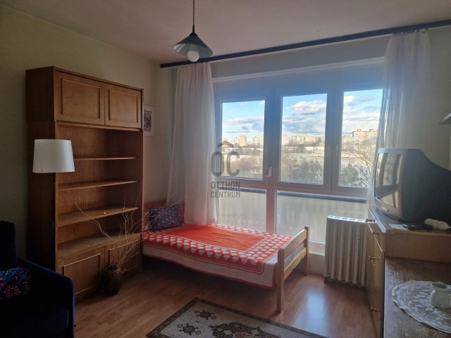 Eladó panellakás, Pécsett 47.9 M Ft, 2 szobás