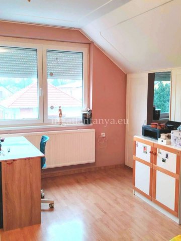 Eladó családi ház, Budapesten, XX. kerületben 128 M Ft, 4 szobás