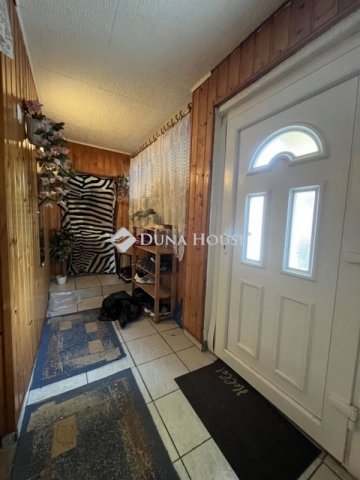 Eladó családi ház, Daruszentmiklóson 14.9 M Ft, 2 szobás