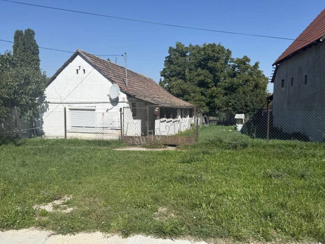 Eladó családi ház, Bokodon, Tátra utcában 34.99 M Ft, 2 szobás