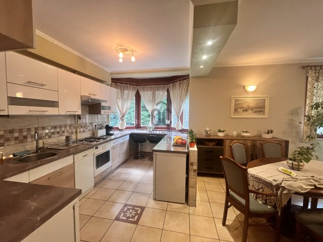Kiadó téglalakás, albérlet, Debrecenben 330 E Ft / hó, 4 szobás