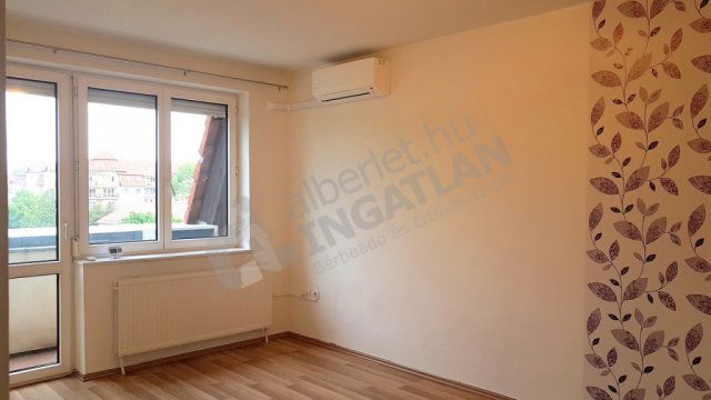 Kiadó téglalakás, albérlet, XIV. kerületben, Huszt utcában