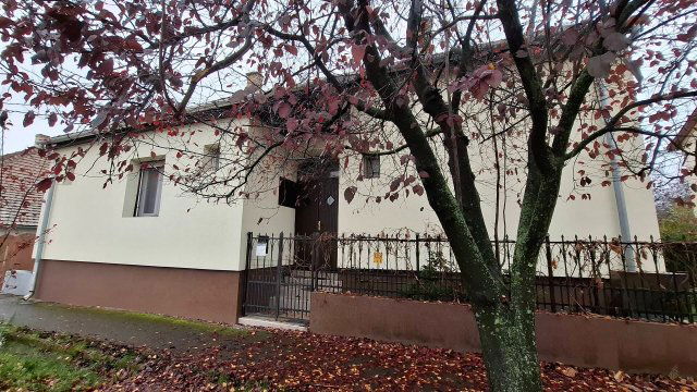 Eladó családi ház, Sárospatakon 44.99 M Ft, 5 szobás