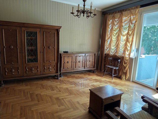 Kiadó téglalakás, albérlet, XI. kerületben, Bukarest utcában