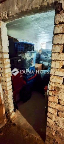 Eladó téglalakás, Kecskeméten 54 M Ft, 3 szobás