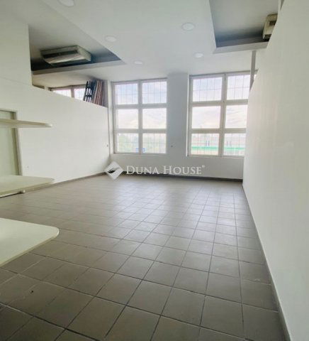 Kiadó iroda, Budapesten, III. kerületben 102 E Ft / hó