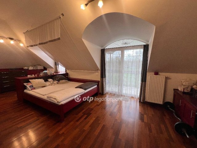 Eladó családi ház, Budapesten, XXI. kerületben 299 M Ft