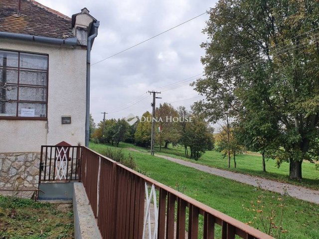 Eladó családi ház, Kistótfalun 21.9 M Ft, 4 szobás