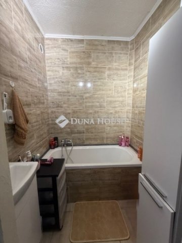 Eladó panellakás, Budapesten, XVIII. kerületben 62.9 M Ft