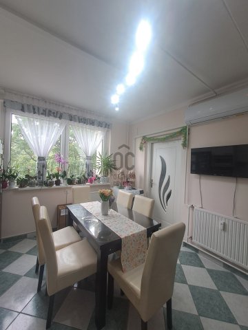 Eladó panellakás, Debrecenben 57.99 M Ft, 2 szobás