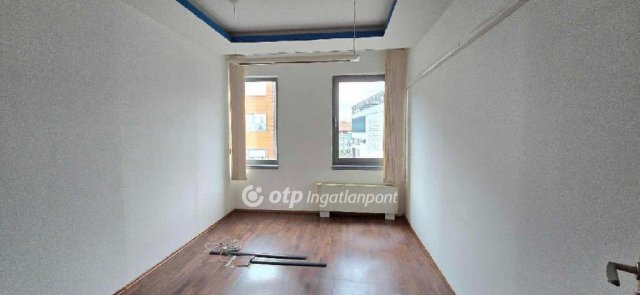 Eladó iroda, Debrecenben 650 M Ft / költözzbe.hu