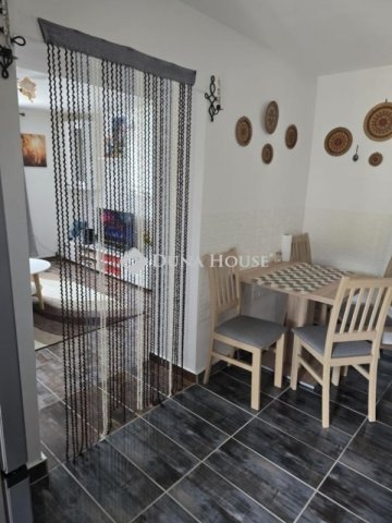Eladó családi ház, Versegen 32.5 M Ft, 1+1 szobás
