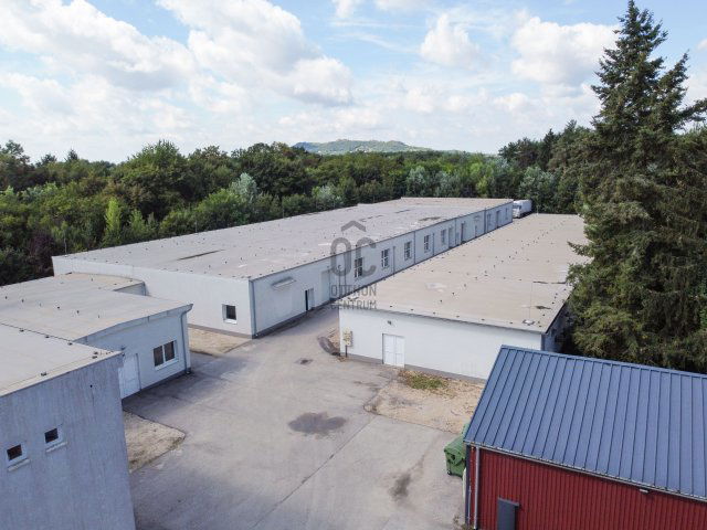 Eladó ipari ingatlan, Celldömölkön 940 M Ft