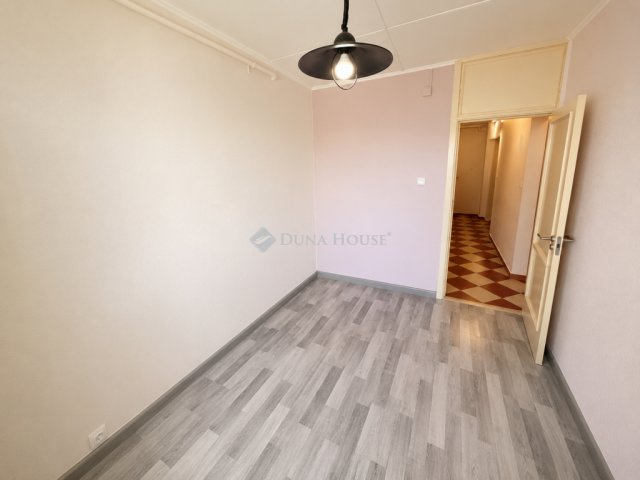 Eladó téglalakás, Budapesten, XX. kerületben 76.9 M Ft, 4 szobás