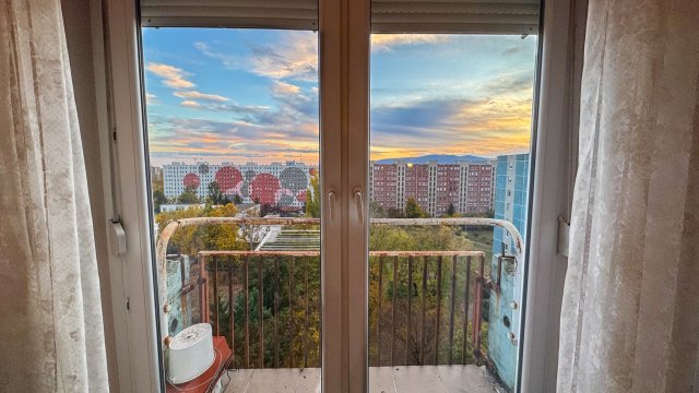 Eladó panellakás, Budapesten, III. kerületben 59.5 M Ft