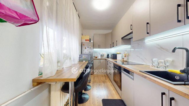 Eladó téglalakás, Sárospatakon 31.5 M Ft, 2 szobás