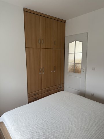 Kiadó téglalakás, albérlet, Debrecenben 250 E Ft / hó, 3 szobás