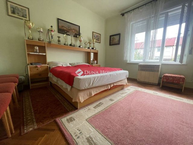 Eladó családi ház, Kecskeméten 69 M Ft, 3 szobás