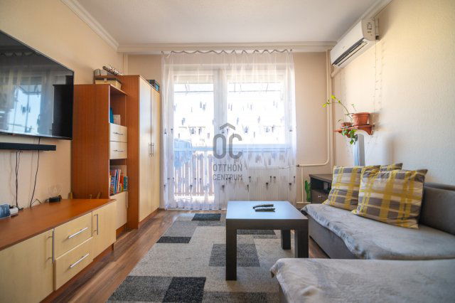 Eladó panellakás, Budapesten, XVIII. kerületben 55 M Ft, 2 szobás
