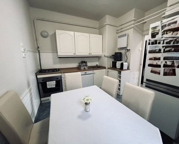 Eladó téglalakás, Debrecenben 58.7 M Ft, 2+1 szobás