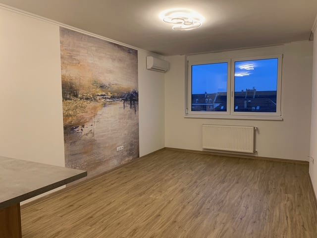 Eladó téglalakás, Budapesten, XIV. kerületben 168 M Ft, 4 szobás