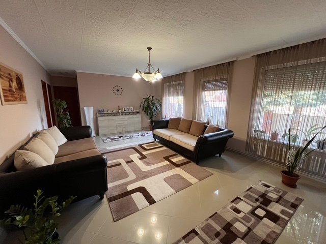 Eladó családi ház, Sényőn 66.9 M Ft, 3 szobás