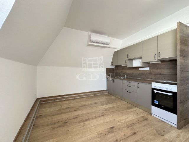 Kiadó téglalakás, albérlet, Székesfehérvárott 199 E Ft / hó