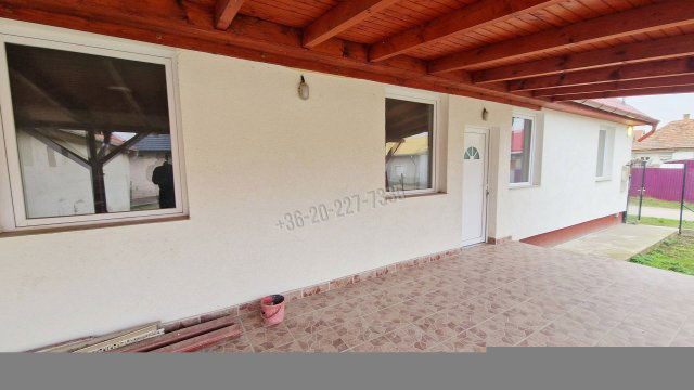 Eladó családi ház, Kiskunlacházán 54.9 M Ft, 3 szobás