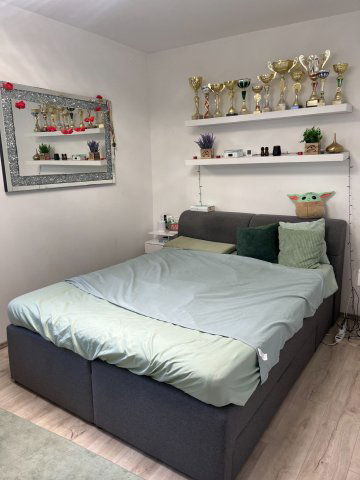 Kiadó téglalakás, albérlet, Pécsett, Szigeti úton, 3 szobás