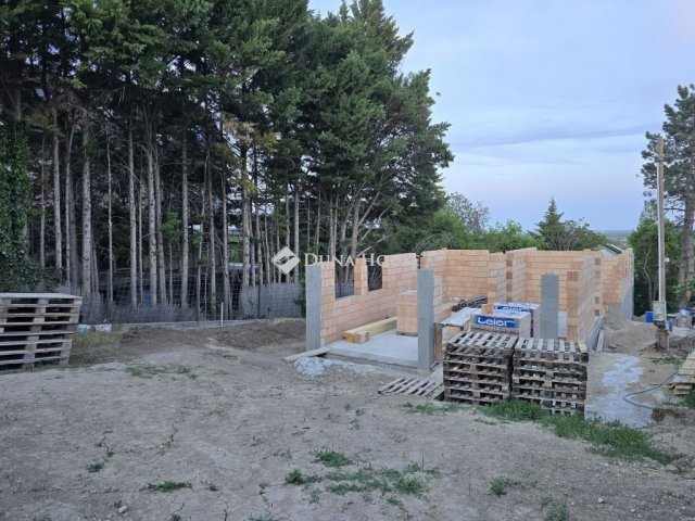 Eladó ikerház, Diósdon 165 M Ft, 4+1 szobás