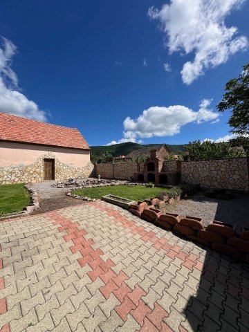 Eladó családi ház, Kővágószőlősön 74.9 M Ft, 4 szobás