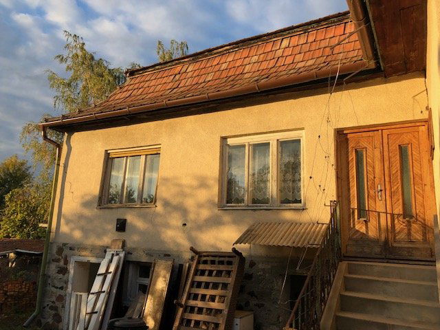 Eladó családi ház, Taron 15.5 M Ft, 4 szobás
