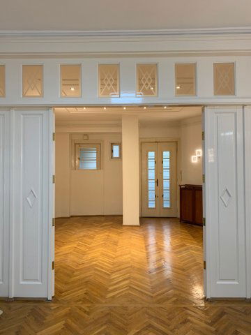 Eladó téglalakás, Budapesten, VI. kerületben 109 M Ft, 4 szobás
