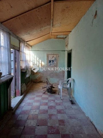 Eladó családi ház, Pécsett 36 M Ft, 4 szobás