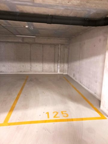 Eladó garázs, Budapesten, XIII. kerületben 7.7 M Ft