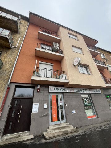 Kiadó téglalakás, albérlet, XIV. kerületben, Bosnyák téren