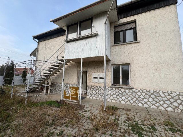 Eladó családi ház, Mezőkövesden 28 M Ft, 4 szobás