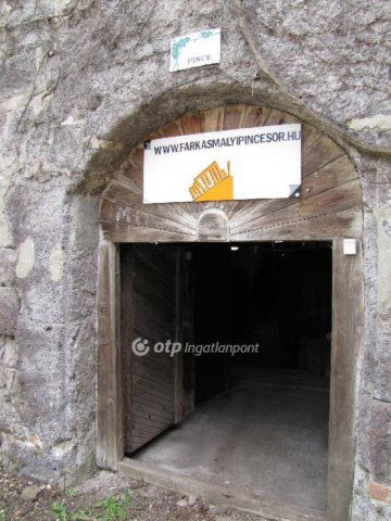 Eladó ipari ingatlan, Gyöngyösön 25 M Ft / költözzbe.hu