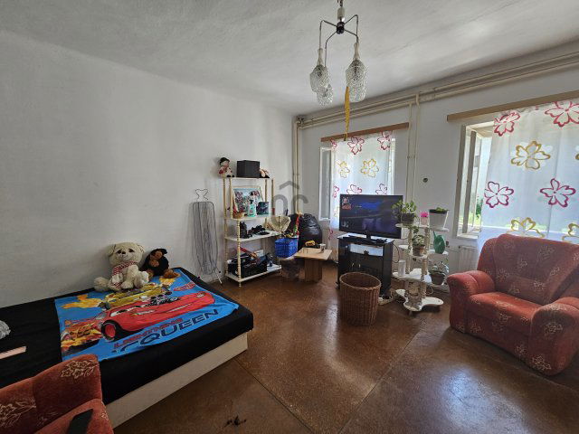 Eladó családi ház, Csepregen 19.9 M Ft, 3 szobás