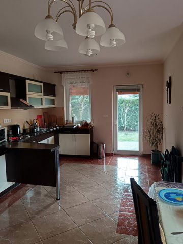 Eladó ikerház, Nyíregyházán 95 M Ft, 4 szobás