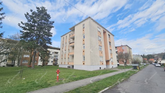 Eladó téglalakás, Miskolcon 17.9 M Ft, 2 szobás
