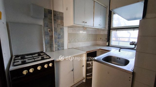 Eladó téglalakás, Budapesten, IV. kerületben 52.7 M Ft, 1 szobás