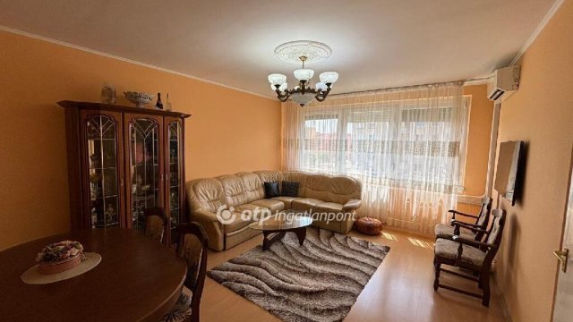 Eladó panellakás, Budapesten, X. kerületben 64.9 M Ft, 2 szobás