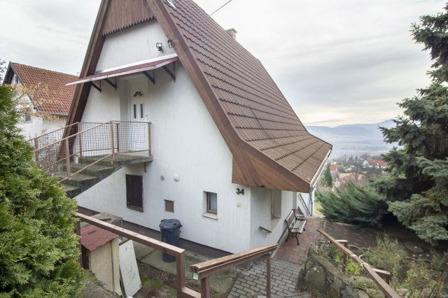 Eladó családi ház, Szentendrén, Panoráma úton 87.9 M Ft