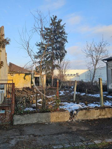 Eladó telek, Pécsett 30 M Ft / költözzbe.hu