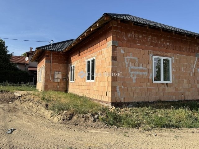 Eladó családi ház, Maglódon 75 M Ft, 2 szobás