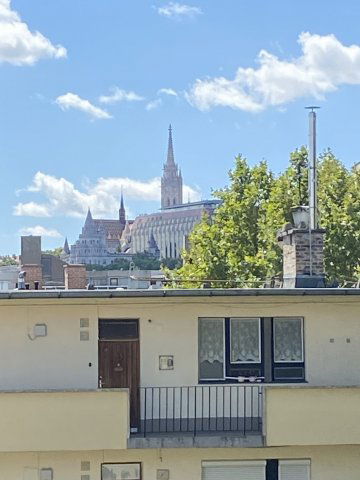 Eladó téglalakás, Budapesten, II. kerületben, Medve utcában