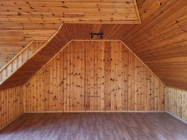 Eladó családi ház, Gárdonyban 87.9 M Ft, 14 szobás