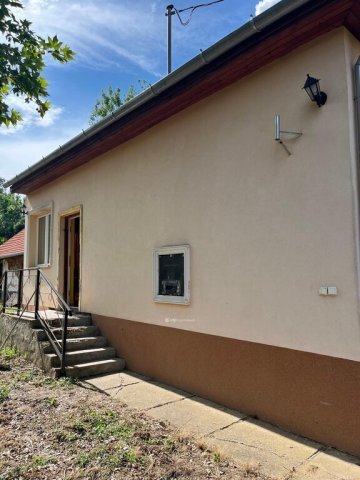 Eladó családi ház, Petőmihályfán 37 M Ft, 2+1 szobás