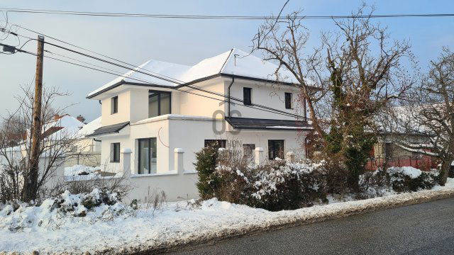 Eladó ikerház, Pomázon 149 M Ft, 5 szobás / költözzbe.hu